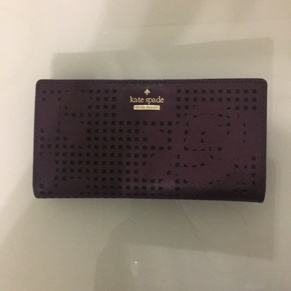 Kate Spade Cameron Street Perforated Stacy Wallet